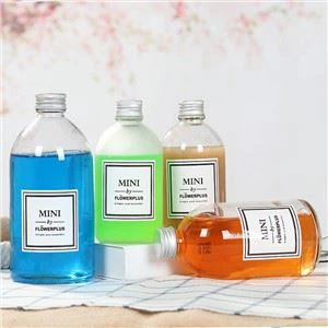 Botol minuman kaca beku